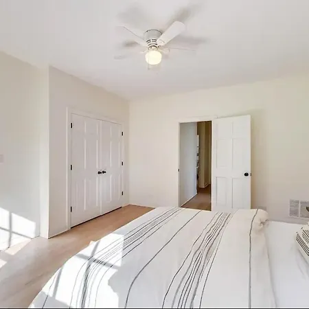 Spacious 4Br With Outdoor Oasis Chicago Exterior photo