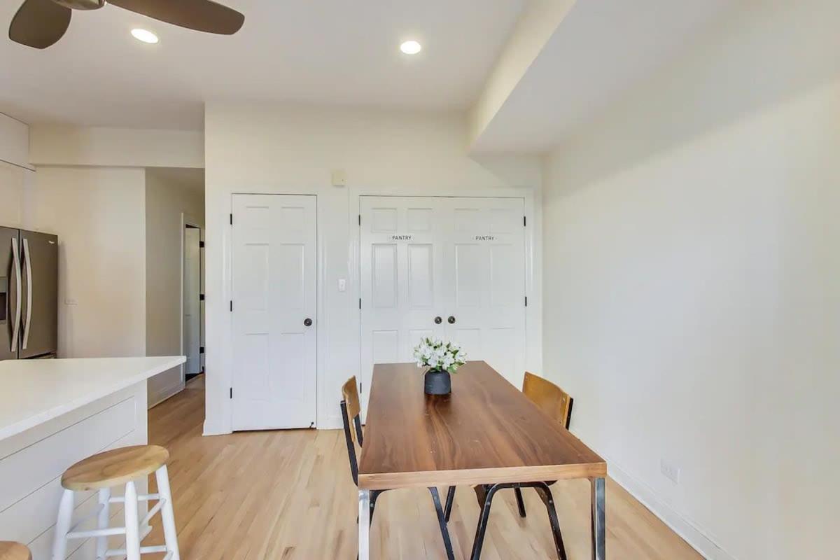 Apartment Spacious 4br With Outdoor Oasis *